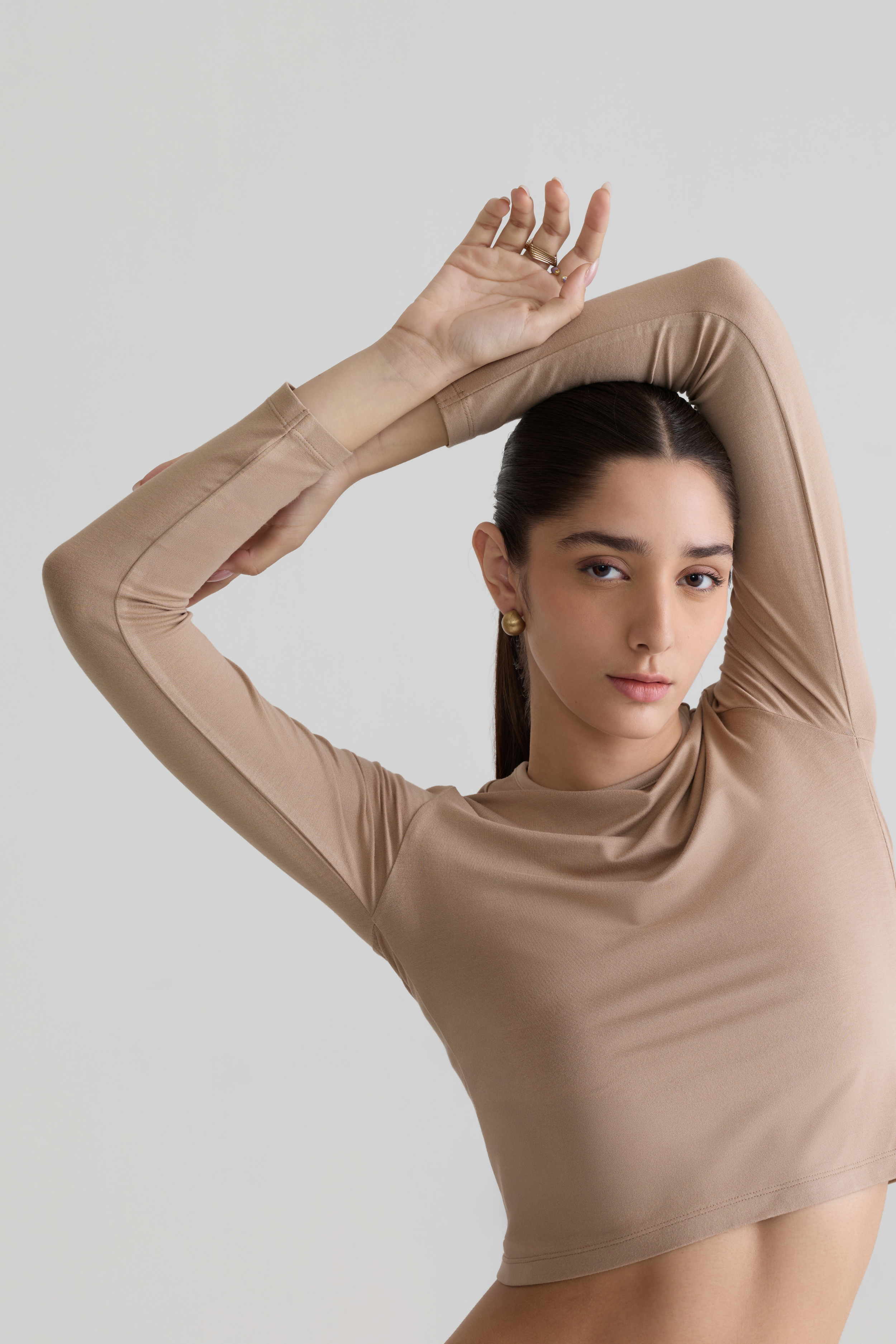 BEIGE - LONG SLEEVE CREW 2.0