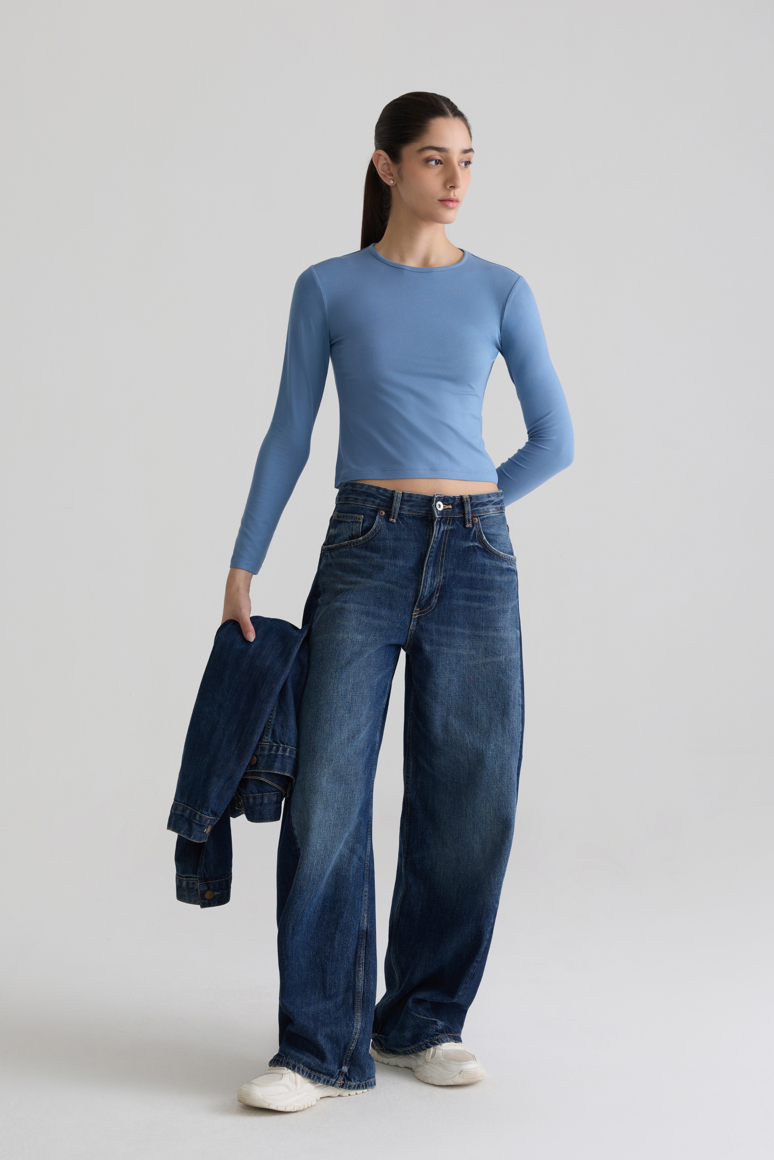 ASHLEY BLUE - LONG SLEEVE CREW