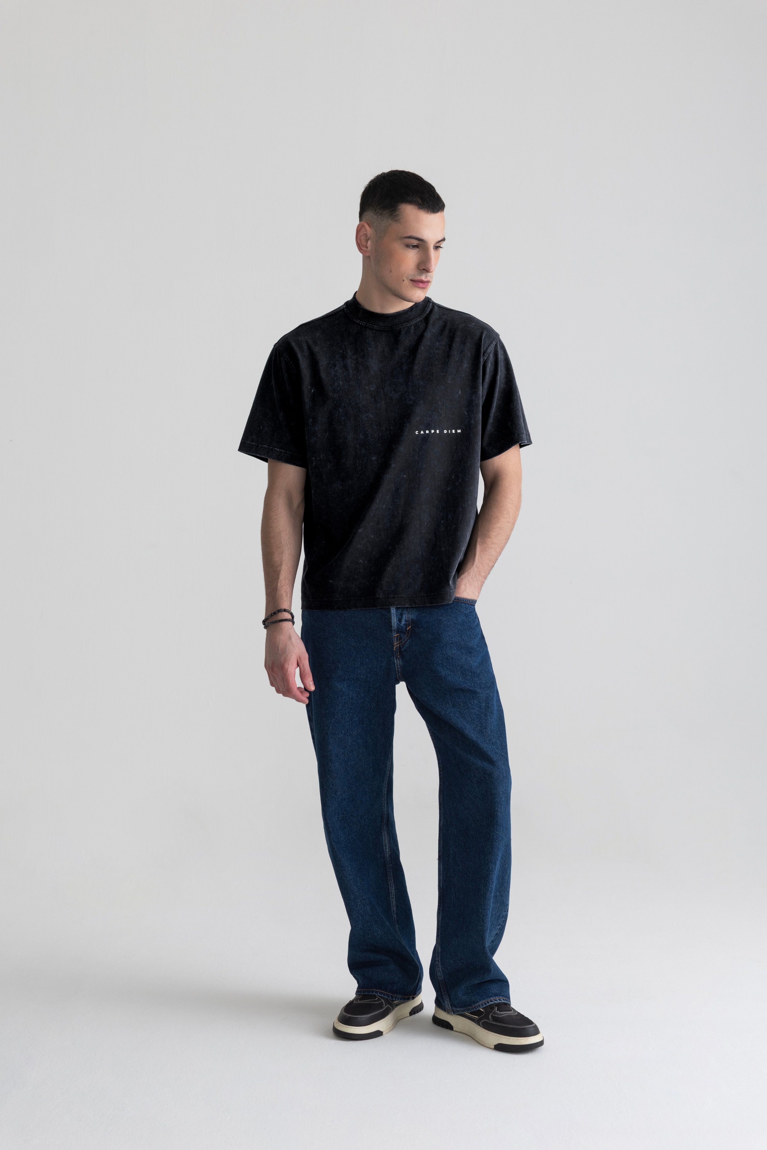 ACID WASH BLACK - CARPE DIEM MINIMAL PRINTED TEE