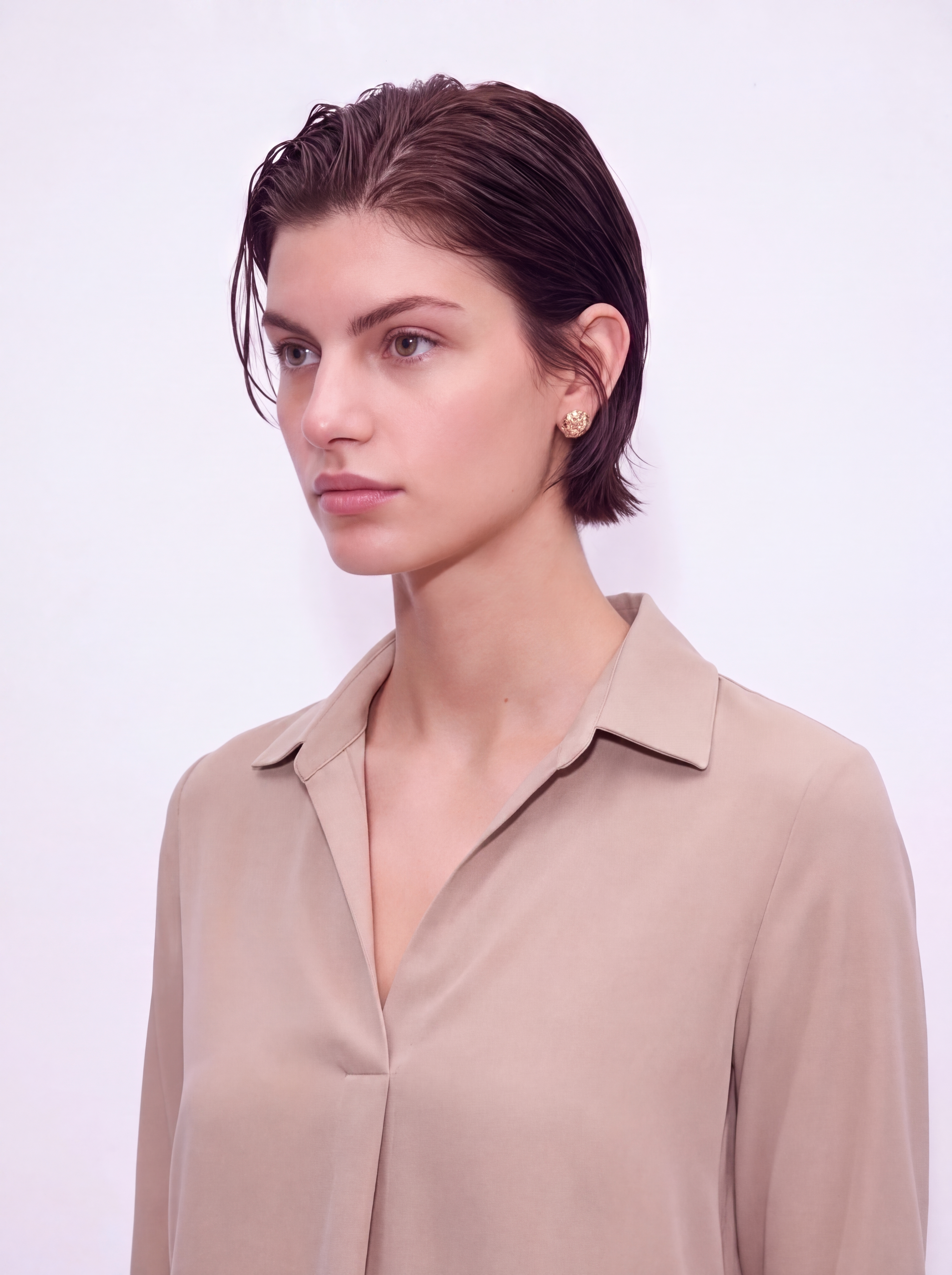 BEIGE - WOMEN'S SKIPPER COLLAR TOP