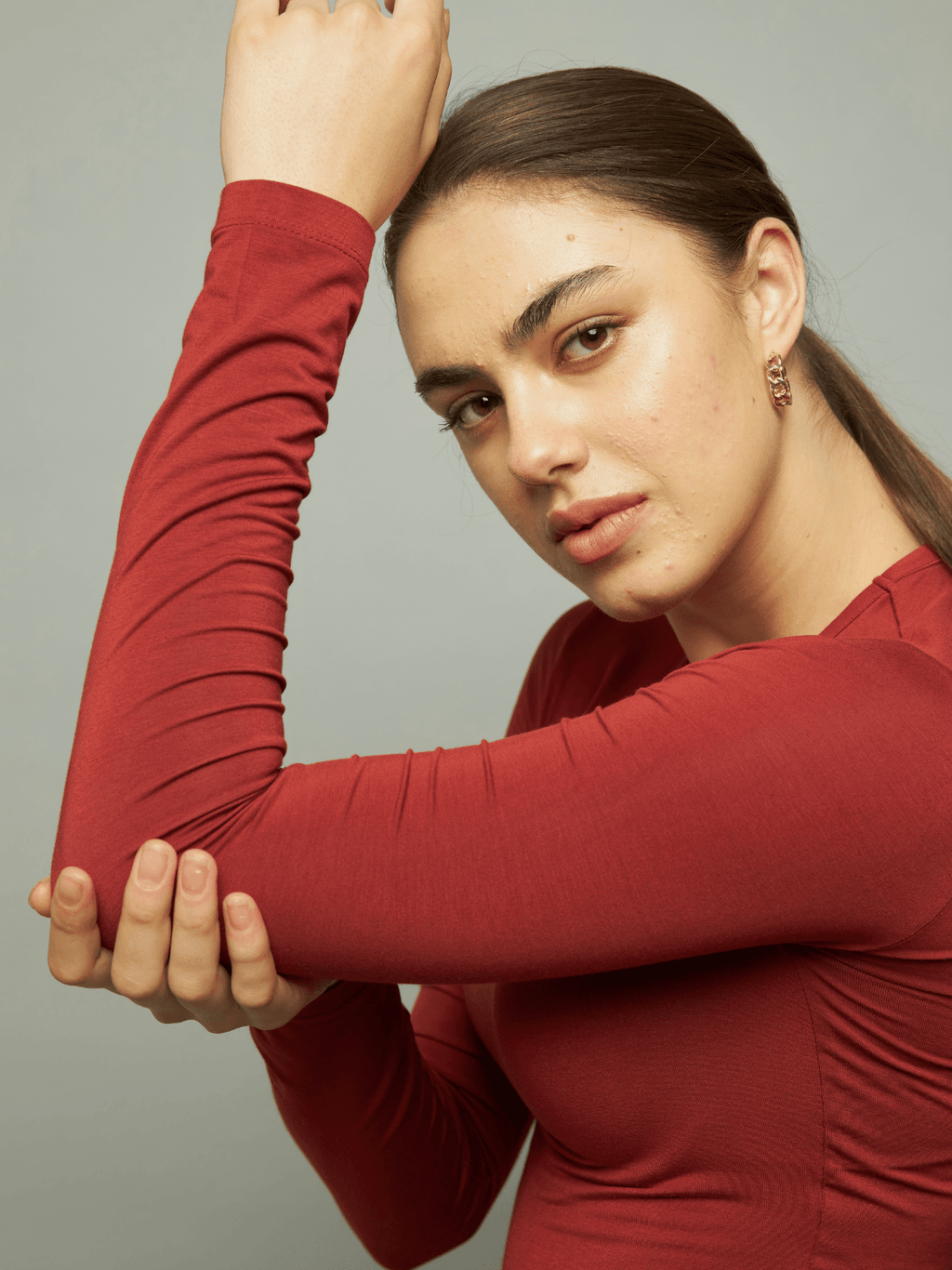 Red Dahlia Long Sleeve Crew - Carpe Diem Store
