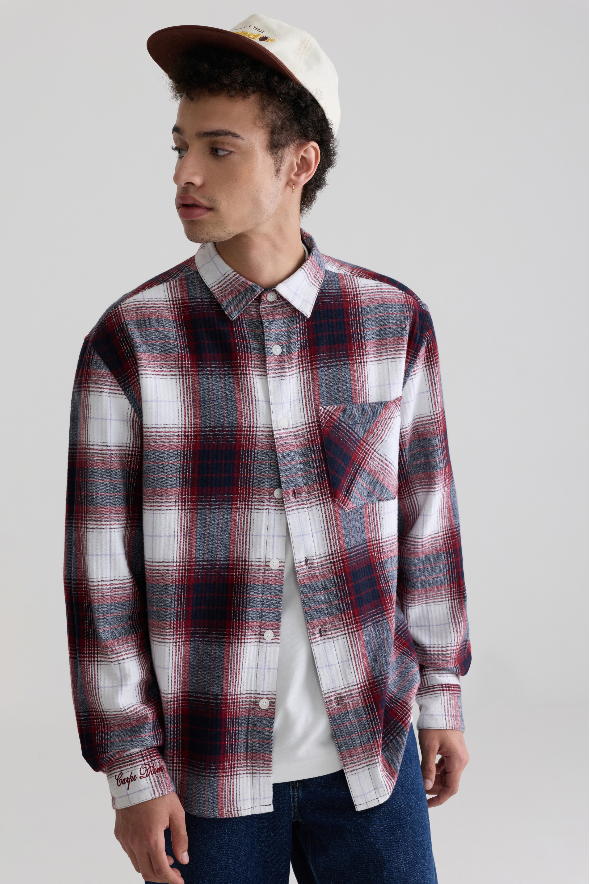 WHITE - SIGNATURE CHECKED FLANNEL