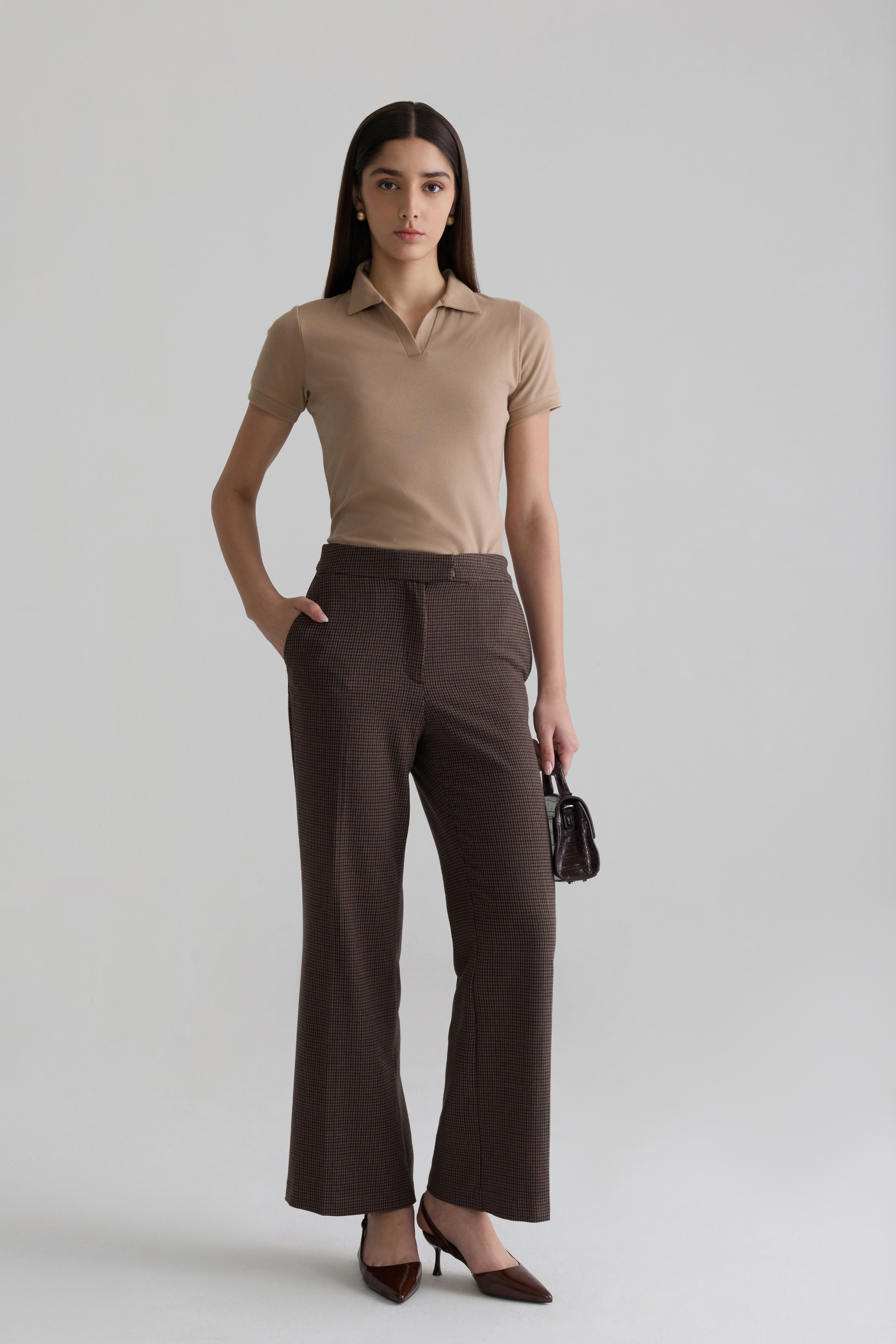 BEIGE - WOMEN V-NECK POLO