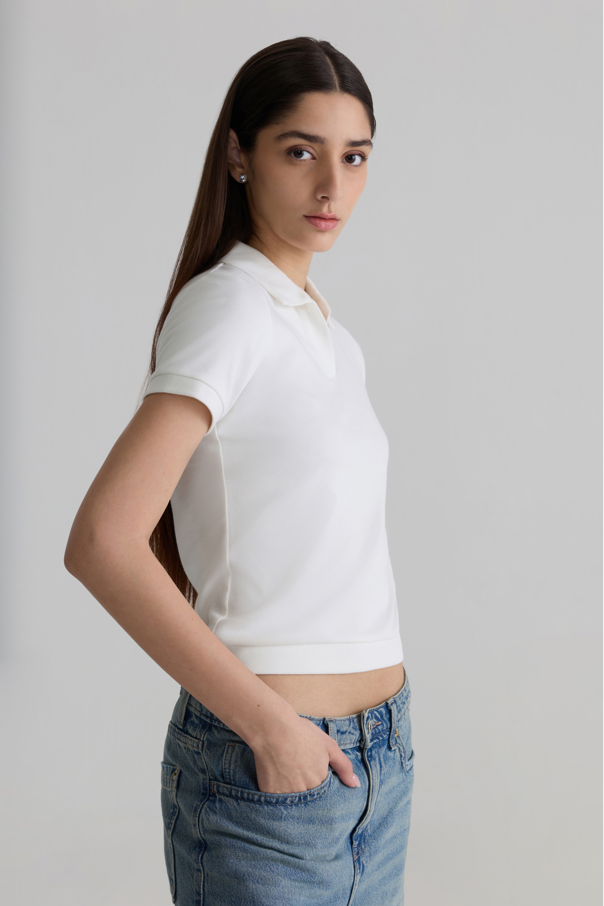 WHITE - WOMEN V-NECK POLO