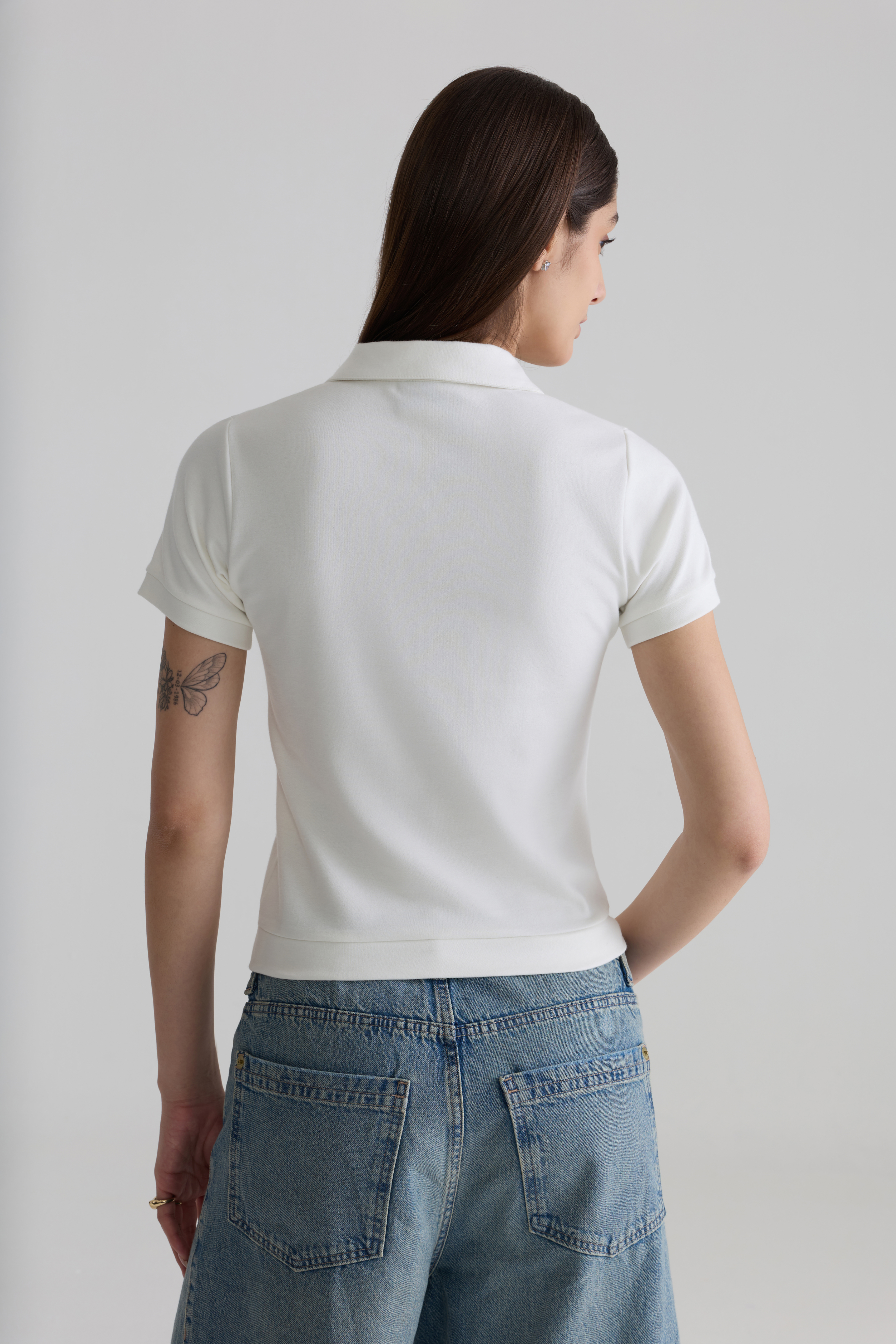 WHITE - WOMEN V-NECK POLO