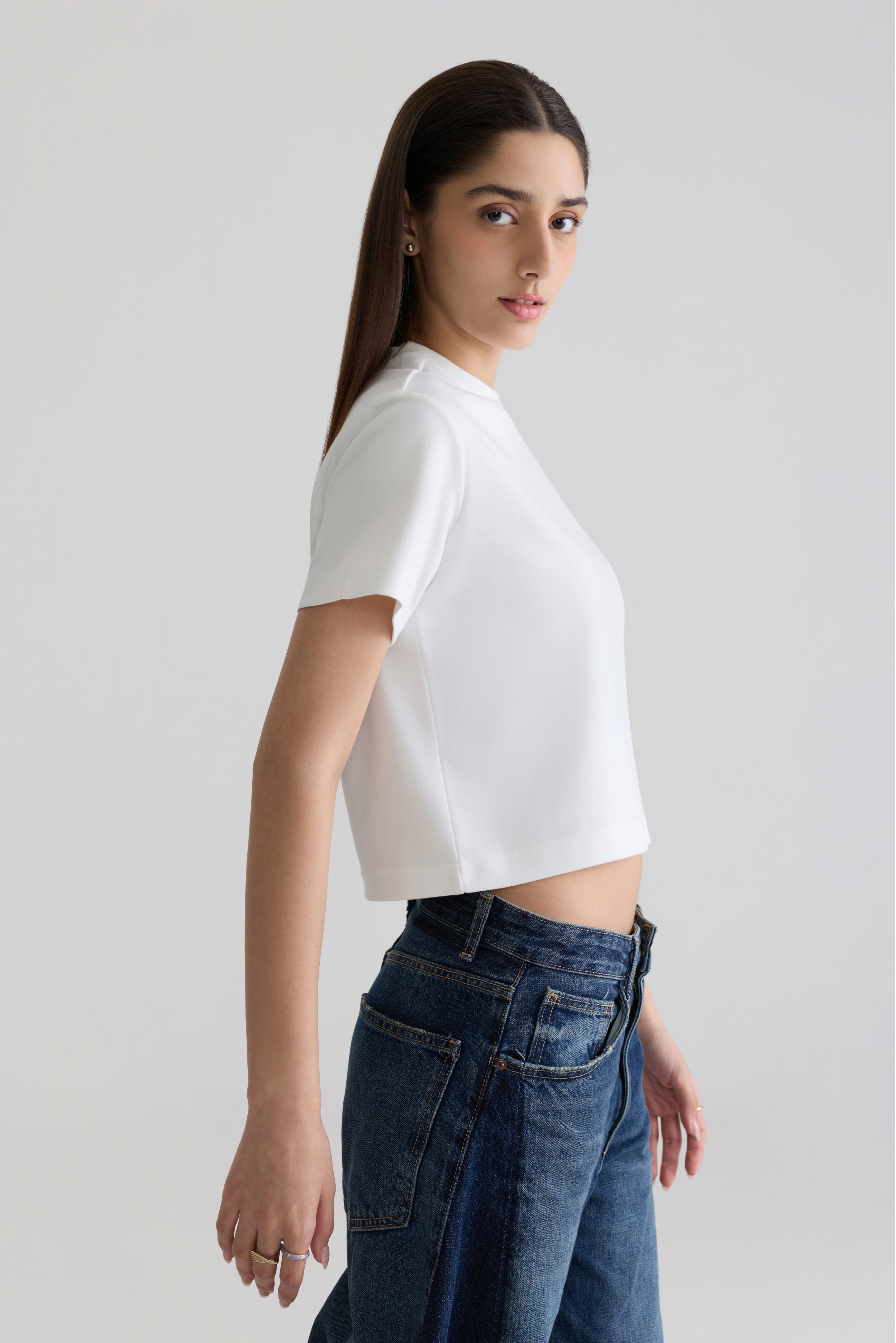 WHITE - NOT SO CROP 2.0