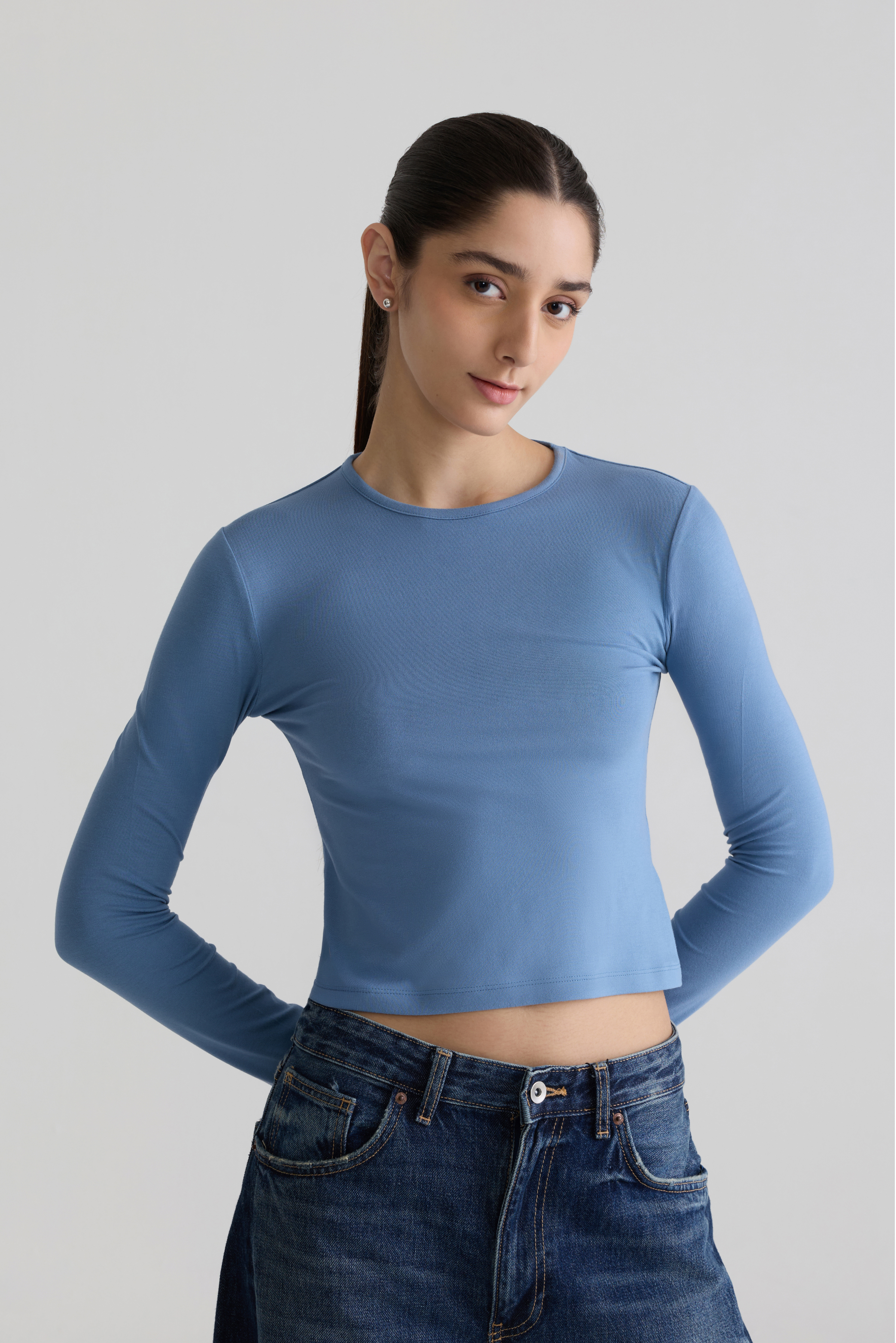 ASHLEY BLUE - LONG SLEEVE CREW